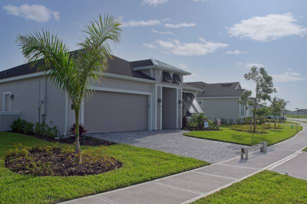 Best Driveway Paving Contractor  in Ennis, TX